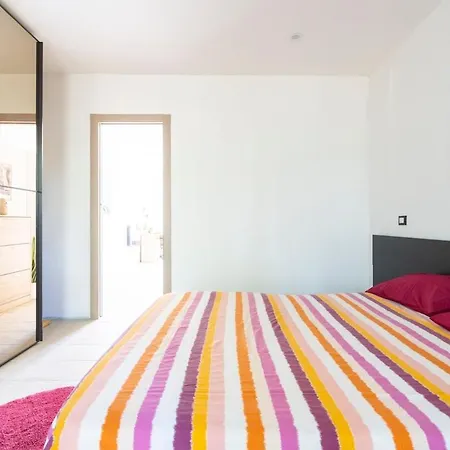 Appartement Luxury Escape Private Villacheckhostprofile Maracalagonis