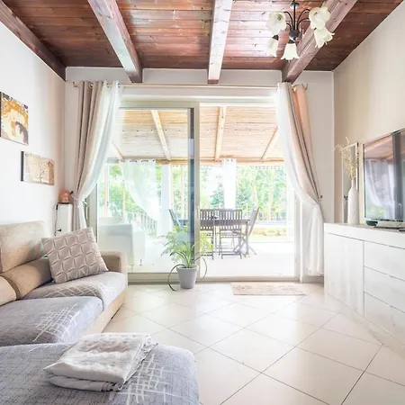 Appartement Luxury Escape Private Villacheckhostprofile Maracalagonis
